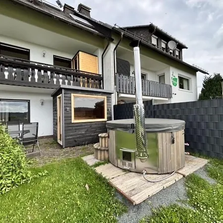 Aktiv Haus 2 *
